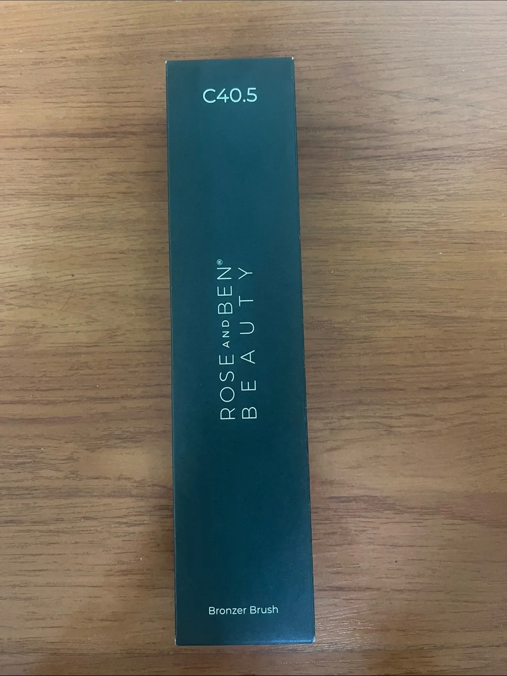Rose and Ben Beauty C40.5 Bronzer Brush - Brand new in original packaging
